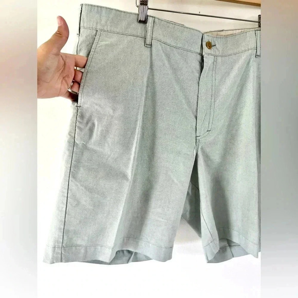 Bill's Khakis Parker Short Classic Fit Summer Oxford Kelly Green Size 40 NWT - Picture 2 of 9